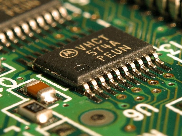 electronics-3587_640